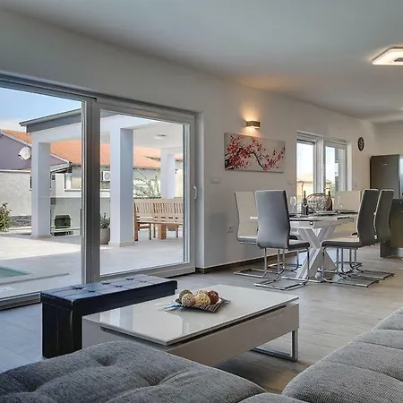 Holiday home Bambina